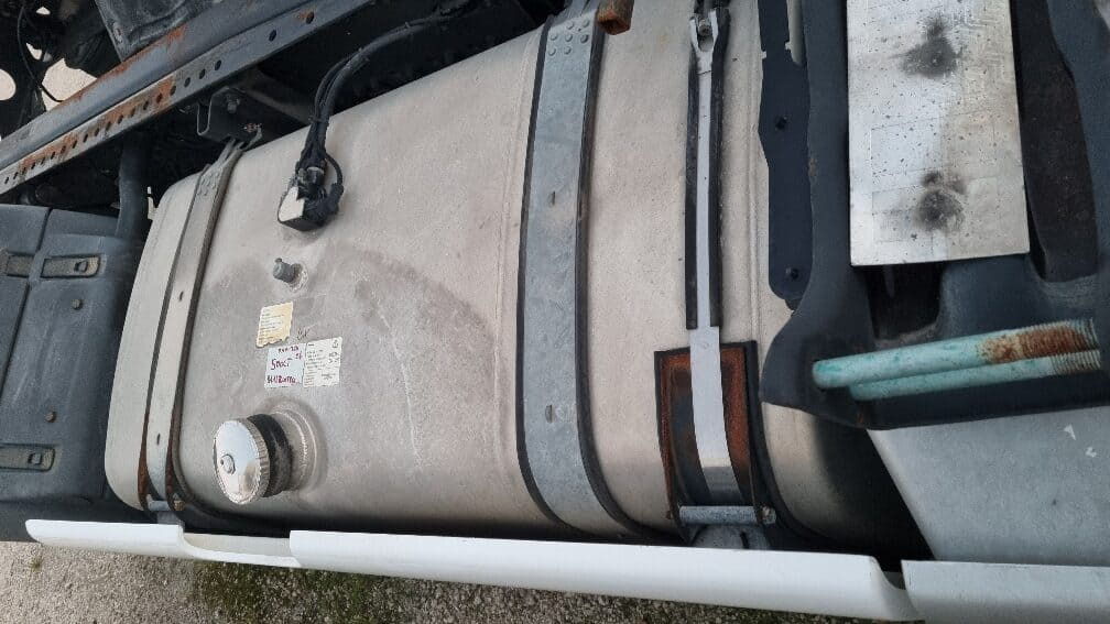 MAN TGX E6 pezzi di ricambio - Atsarginės dalys - Sunkvežimis: foto 1 MAN TGX E6 pezzi di ricambio - Atsarginės dalys - Sunkvežimis: foto 1