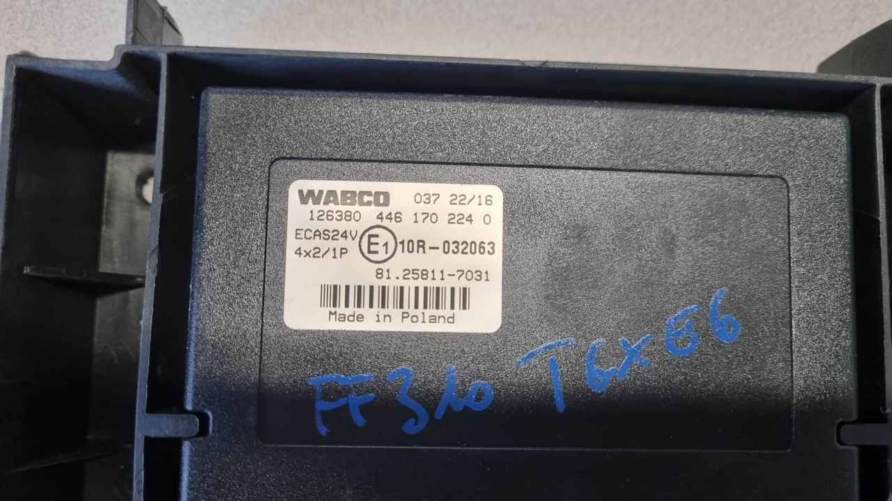 Centralina MAN TGX E6 - Elektros sistema: foto 1 Centralina MAN TGX E6 - Elektros sistema: foto 1