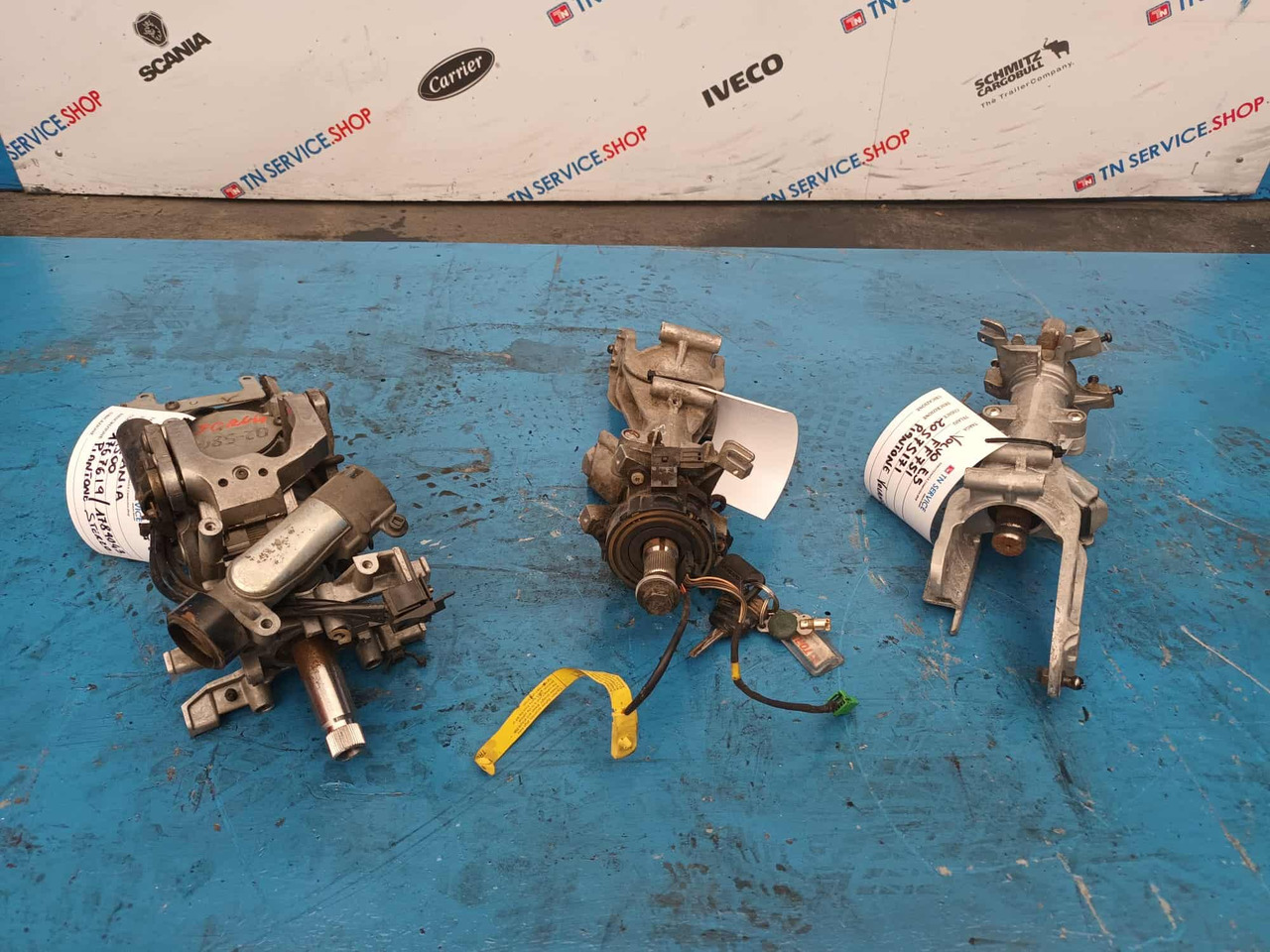 Piantone Sterzo Volvo Scania - Vairo kolonėlė - Sunkvežimis: foto 1 Piantone Sterzo Volvo Scania - Vairo kolonėlė - Sunkvežimis: foto 1