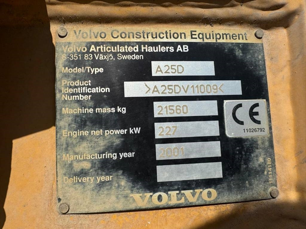 Volvo A 25 D - Šarnyrinis savivartis: foto 4 Volvo A 25 D - Šarnyrinis savivartis: foto 4