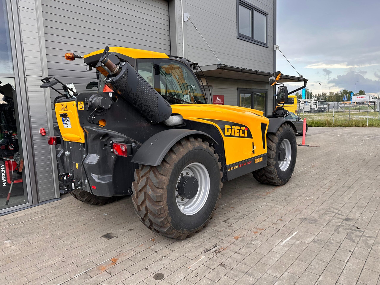 Dieci Agri Max 65.8 VS EVO2 - Teleskopinis krautuvas: foto 4 Dieci Agri Max 65.8 VS EVO2 - Teleskopinis krautuvas: foto 4