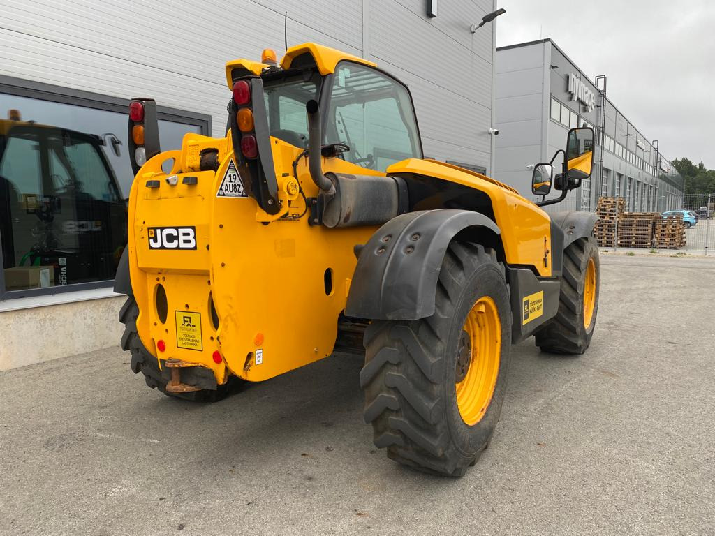 Teleskopinis krautuvas JCB 531-70: foto 8