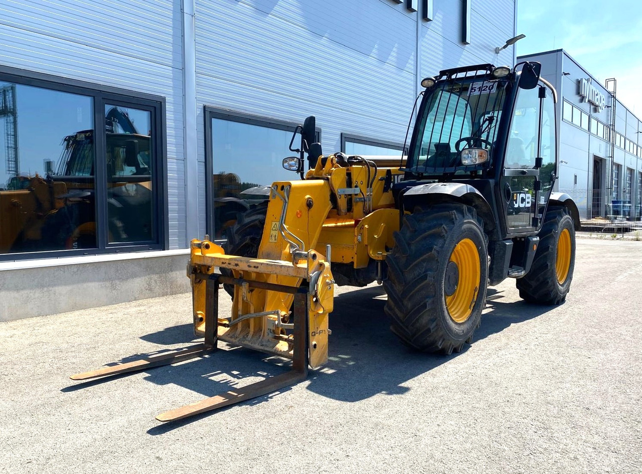 JCB 535-95 - Teleskopinis krautuvas: foto 1 JCB 535-95 - Teleskopinis krautuvas: foto 1