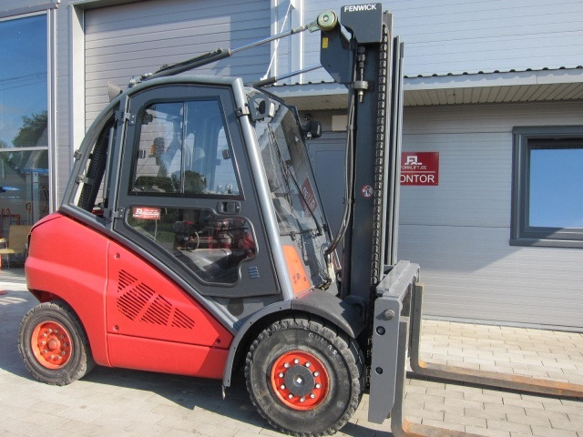 LINDE H50T – 394 - Šakinis krautuvas: foto 3 LINDE H50T – 394 - Šakinis krautuvas: foto 3