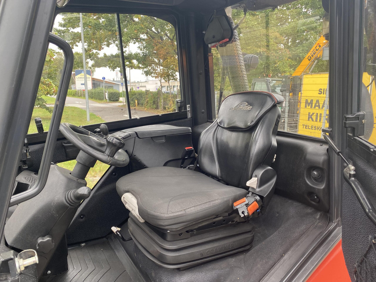 Linde H30D - Dyzelinis krautuvas: foto 5 Linde H30D - Dyzelinis krautuvas: foto 5