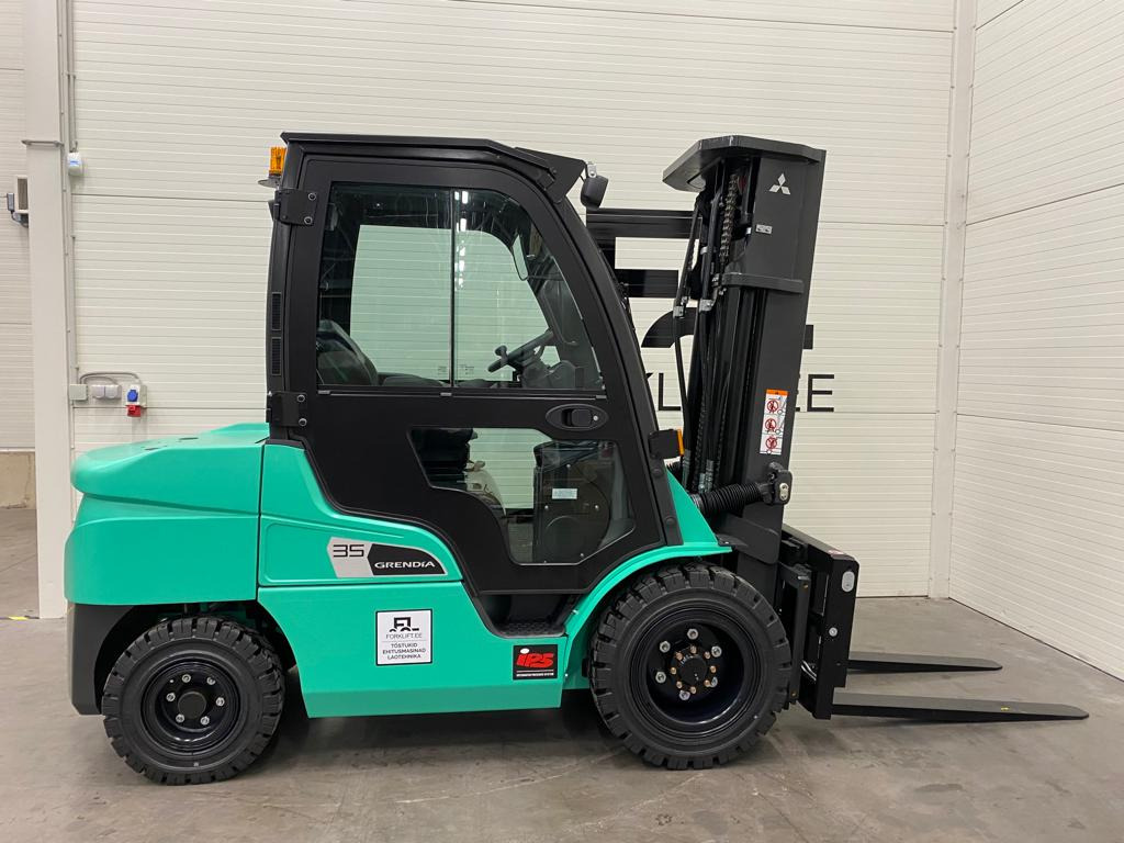 Mitsubishi FD35N3 - Dyzelinis krautuvas: foto 3 Mitsubishi FD35N3 - Dyzelinis krautuvas: foto 3