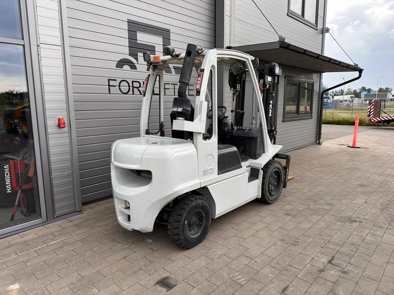 Unicarriers YG1D2A30Q - Dyzelinis krautuvas: foto 4 Unicarriers YG1D2A30Q - Dyzelinis krautuvas: foto 4