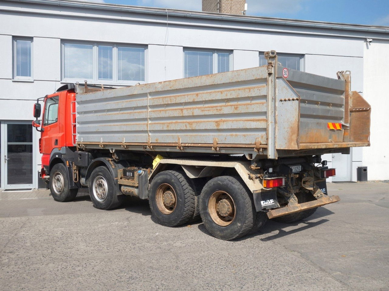 DAF CF 85.410 8x4 mit Meiller - Savivartis sunkvežimis: foto 4 DAF CF 85.410 8x4 mit Meiller - Savivartis sunkvežimis: foto 4