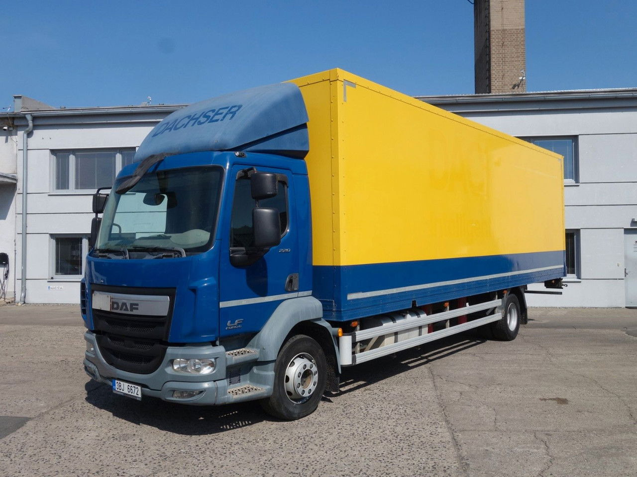 DAF LF 220 14 t - Furgonas sunkvežimis: foto 1 DAF LF 220 14 t - Furgonas sunkvežimis: foto 1