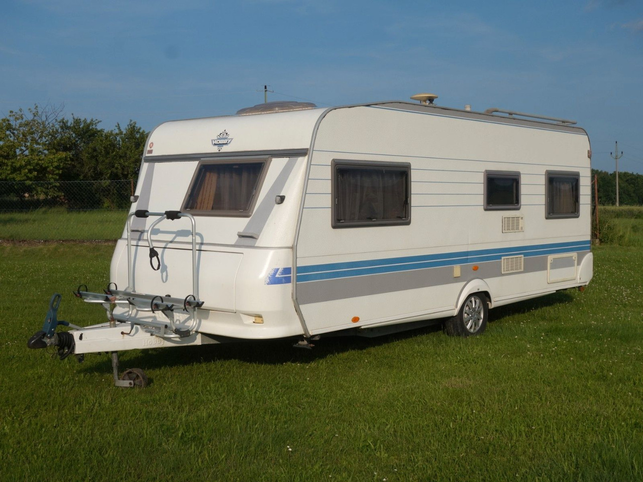 Hobby 540 Excellent Easy, Pallanden, 6 Liegen, Vorzelt - Prikabinamas namelis: foto 3 Hobby 540 Excellent Easy, Pallanden, 6 Liegen, Vorzelt - Prikabinamas namelis: foto 3