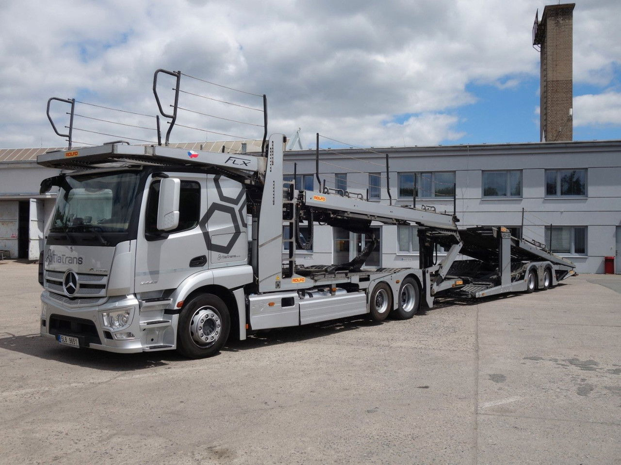 Mercedes-Benz Actros 2443 mit Rolfo FLX, Certifikation VDI - Autovežis sunkvežimis: foto 1 Mercedes-Benz Actros 2443 mit Rolfo FLX, Certifikation VDI - Autovežis sunkvežimis: foto 1