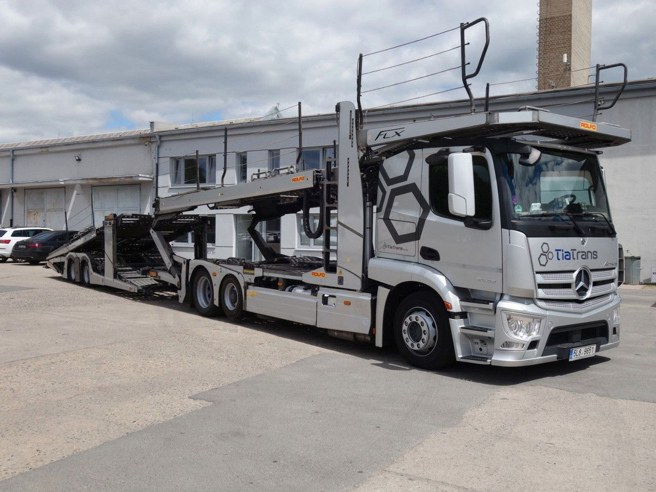 Mercedes-Benz Actros 2443 mit Rolfo FLX, Certifikation VDI - Autovežis sunkvežimis: foto 2 Mercedes-Benz Actros 2443 mit Rolfo FLX, Certifikation VDI - Autovežis sunkvežimis: foto 2