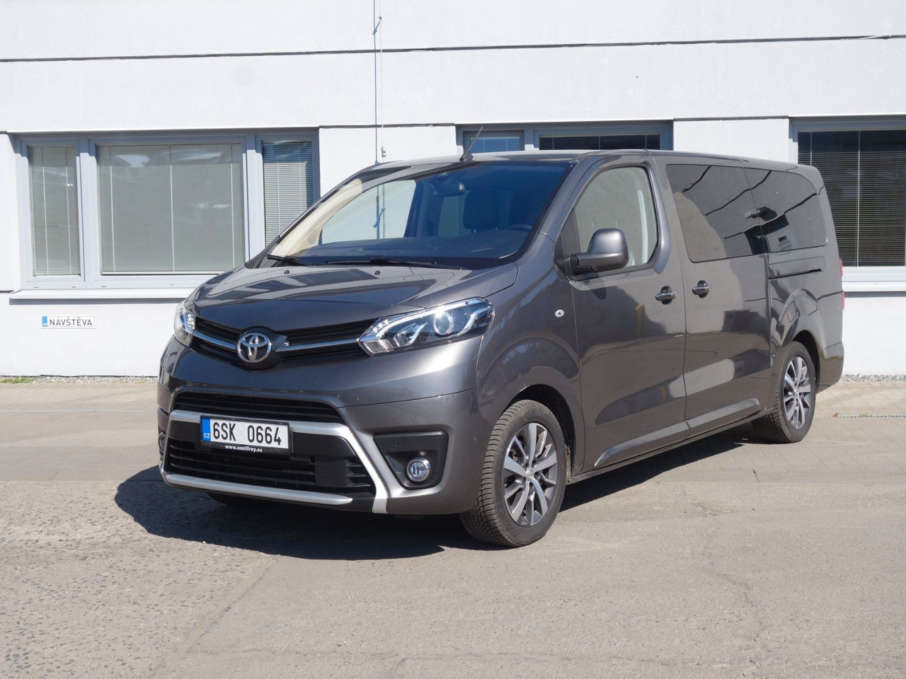 Toyota Proace Verso L2 Executive - Keleivinis furgonas: foto 1 Toyota Proace Verso L2 Executive - Keleivinis furgonas: foto 1
