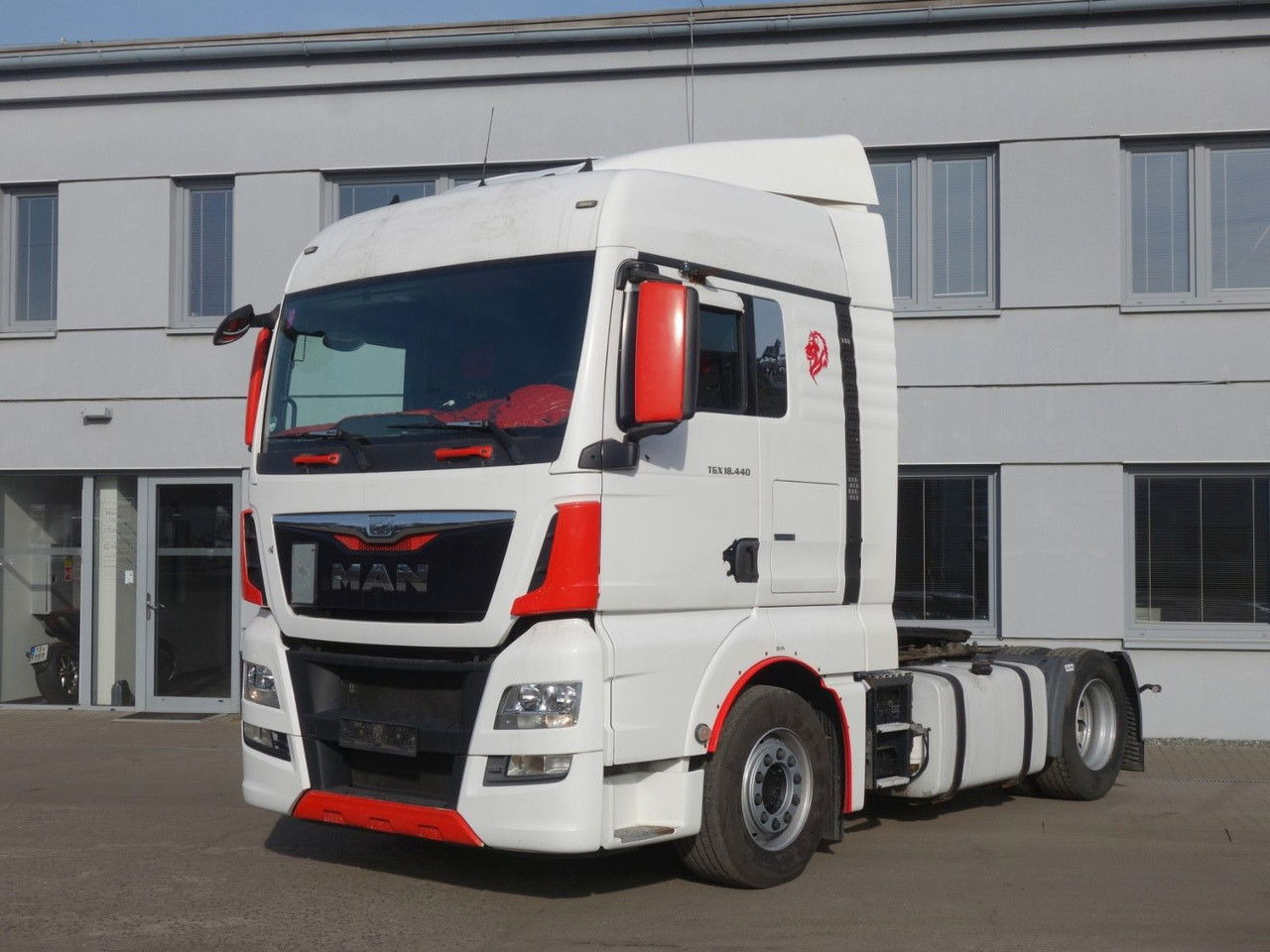 MAN TGX 18.440 XLX E6 ST, Retarder - Vilkikas: foto 2 MAN TGX 18.440 XLX E6 ST, Retarder - Vilkikas: foto 2