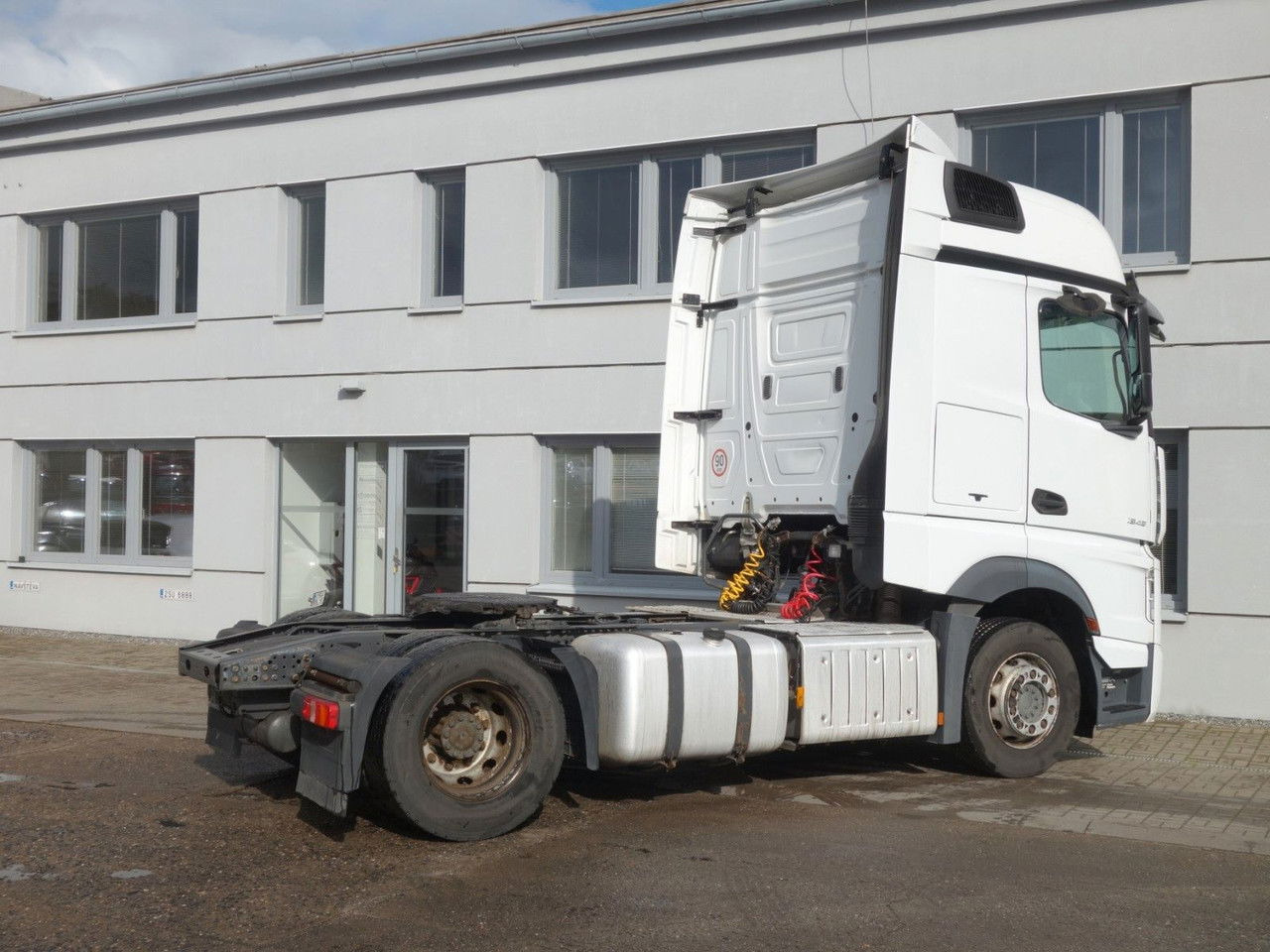 Mercedes-Benz Actros 1845 LS SD, Giga Space - Vilkikas: foto 4 Mercedes-Benz Actros 1845 LS SD, Giga Space - Vilkikas: foto 4