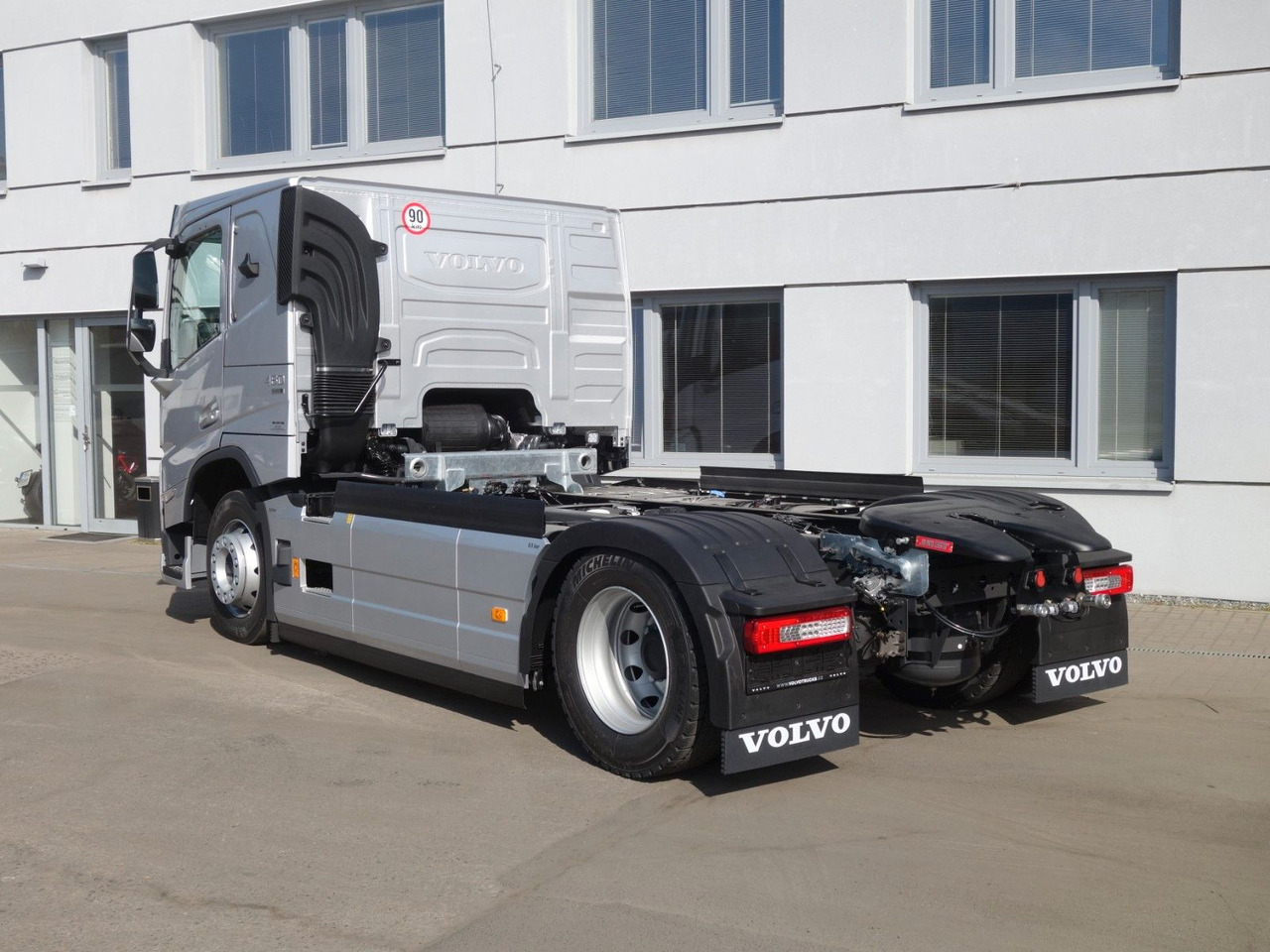 Volvo FM 13, 460 PS, Retarder , fur Euro Lohr Volvo FM 13, 460 PS, Retarder , fur Euro Lohr - Vilkikas: foto 3 Volvo FM 13, 460 PS, Retarder , fur Euro Lohr Volvo FM 13, 460 PS, Retarder , fur Euro Lohr - Vilkikas: foto 3