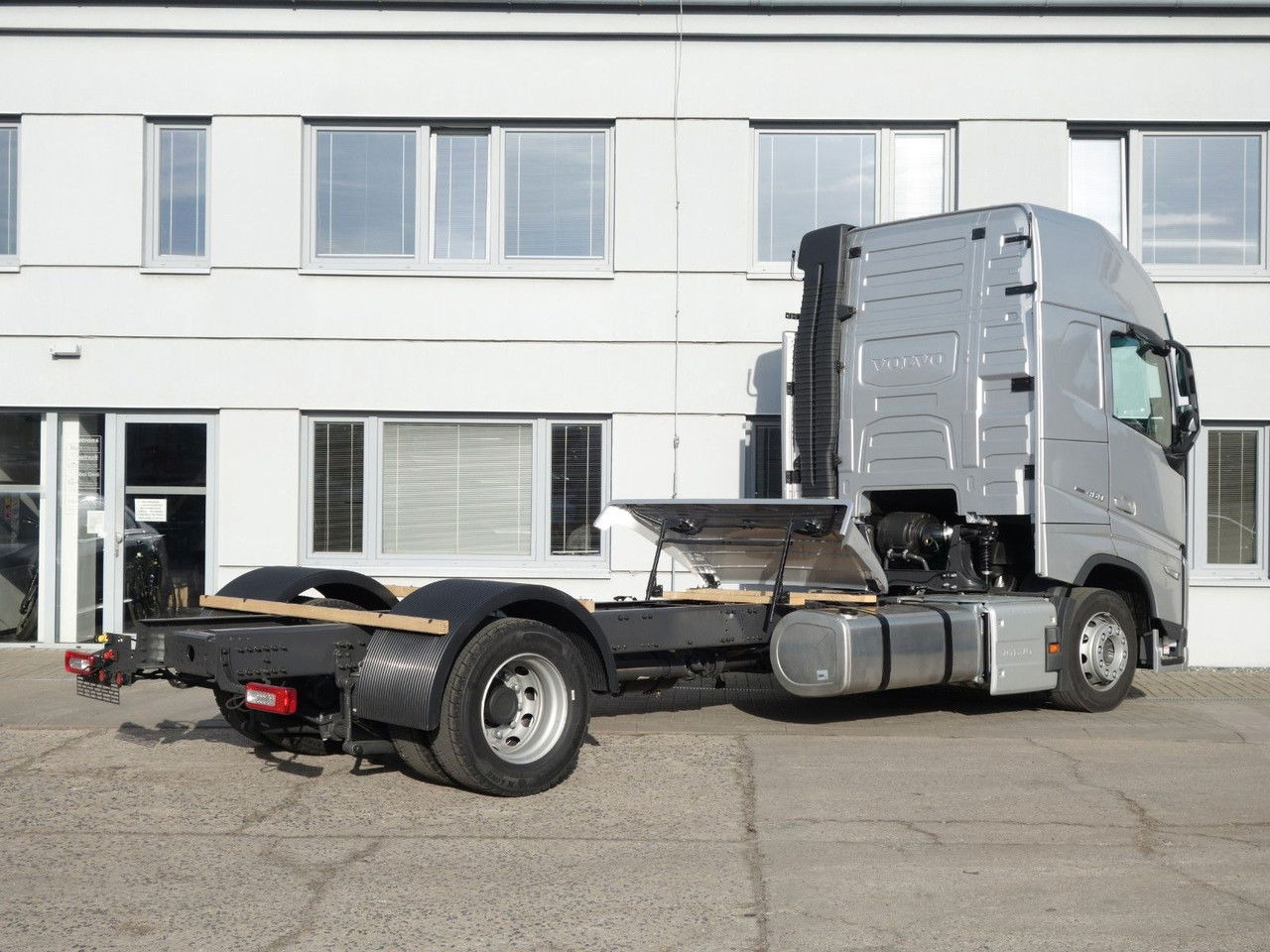 Volvo FH 13 XL 460 Turbo Compound Neue - Konteineris-vežimus/ Sukeisti kūną sunkvežimis: foto 4 Volvo FH 13 XL 460 Turbo Compound Neue - Konteineris-vežimus/ Sukeisti kūną sunkvežimis: foto 4