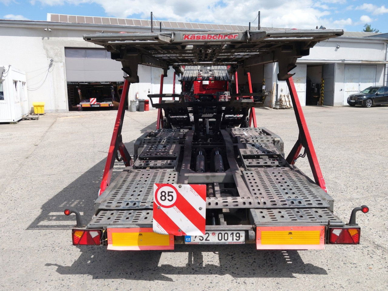 Volvo FM 460 FM13 Kässbohrer 6x2 Supertrans / Supertrans - Autovežis sunkvežimis: foto 4 Volvo FM 460 FM13 Kässbohrer 6x2 Supertrans / Supertrans - Autovežis sunkvežimis: foto 4