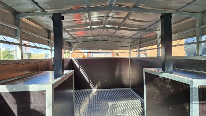 CN Agro Model D - Gyvulių pervežimo priekaba, Traktorinė priekaba: foto 5 CN Agro Model D - Gyvulių pervežimo priekaba, Traktorinė priekaba: foto 5