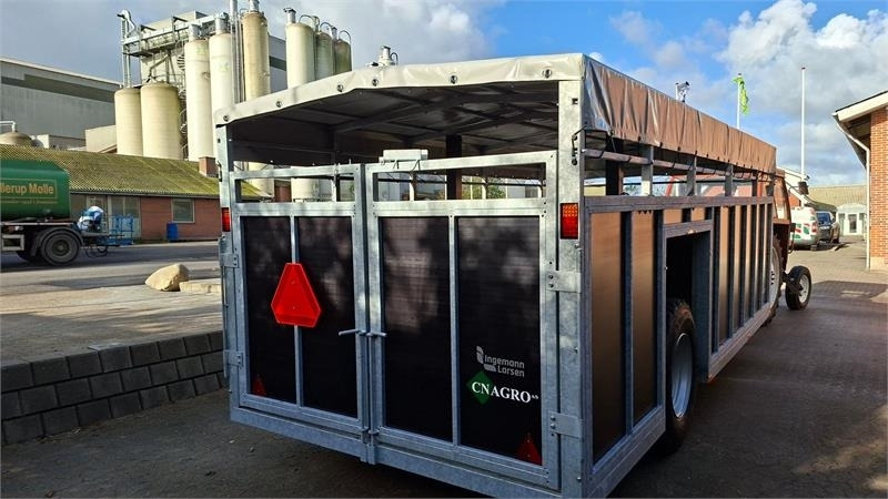 CN Agro Model D - Gyvulių pervežimo priekaba, Traktorinė priekaba: foto 4 CN Agro Model D - Gyvulių pervežimo priekaba, Traktorinė priekaba: foto 4