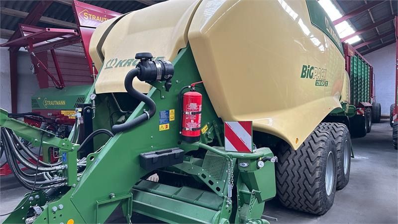 Krone Big Pack 1290 HDP II XC - Stačiakampių ryšulių presas: foto 2 Krone Big Pack 1290 HDP II XC - Stačiakampių ryšulių presas: foto 2