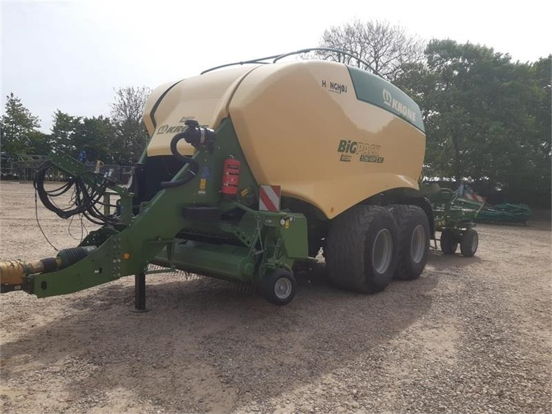 Krone Big Pack 1290 HDP II XC m. Balecollect 1230 - Stačiakampių ryšulių presas: foto 3 Krone Big Pack 1290 HDP II XC m. Balecollect 1230 - Stačiakampių ryšulių presas: foto 3