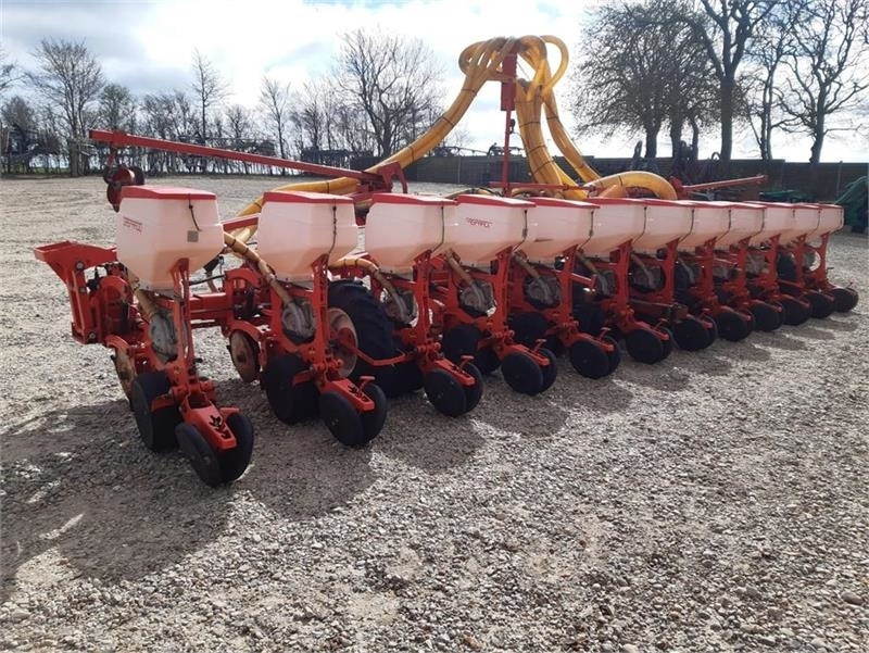 Maschio Gaspardo Manta XL 12 rk med PA1 fronttank - Sėjamoji: foto 2 Maschio Gaspardo Manta XL 12 rk med PA1 fronttank - Sėjamoji: foto 2