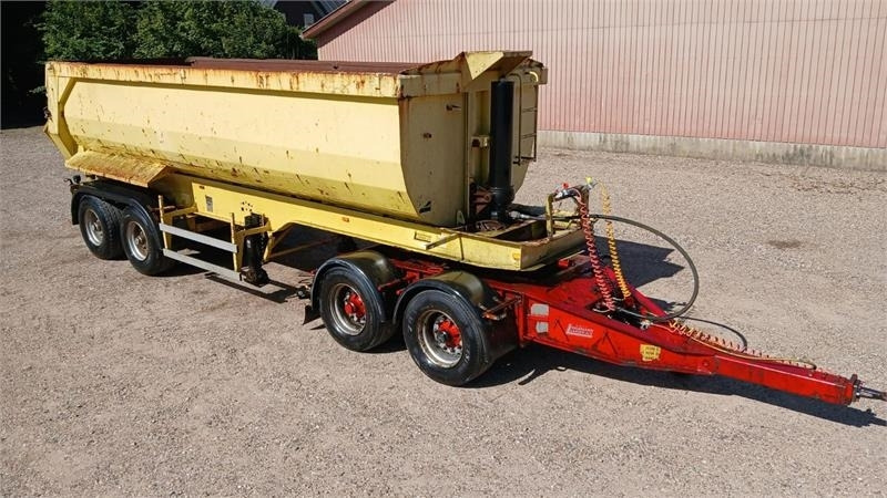 Renders 30 tons ROC16.20 - Savivartis puspriekabė, Dolly priekaba: foto 1 Renders 30 tons ROC16.20 - Savivartis puspriekabė, Dolly priekaba: foto 1