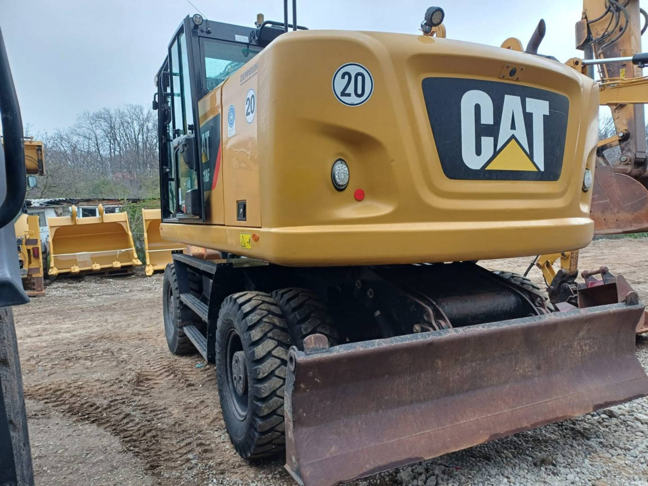 CAT M318F - Ratinis ekskavatorius: foto 4 CAT M318F - Ratinis ekskavatorius: foto 4