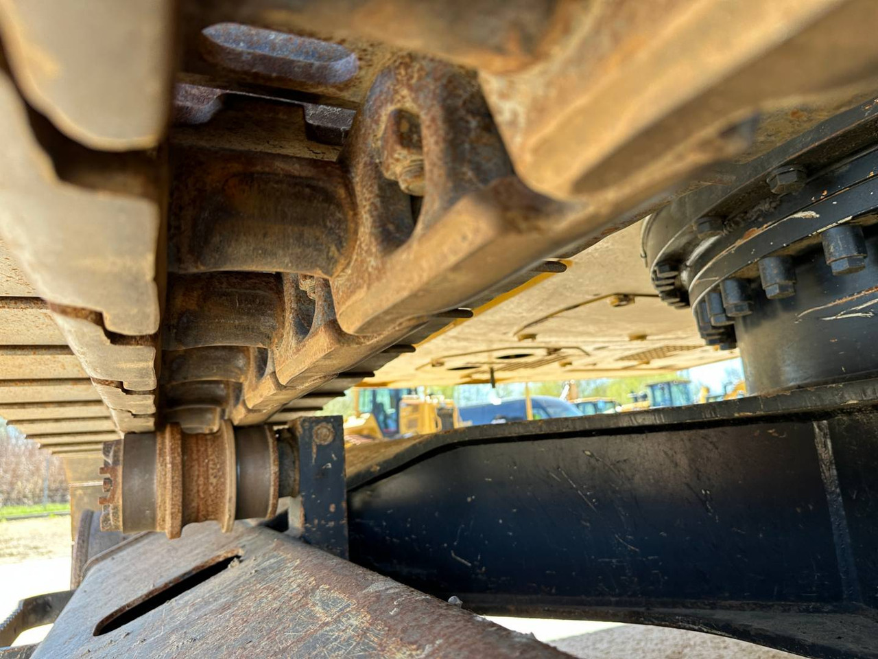 CAT 323 lizingą CAT 323: foto 28