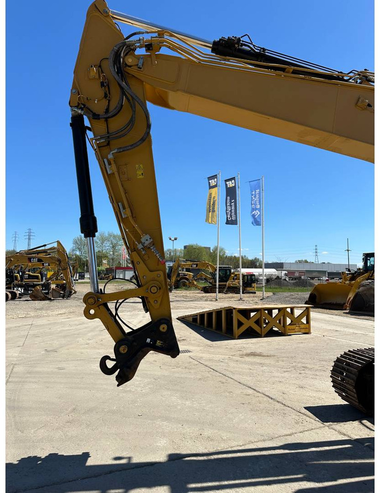 CAT 323 lizingą CAT 323: foto 21