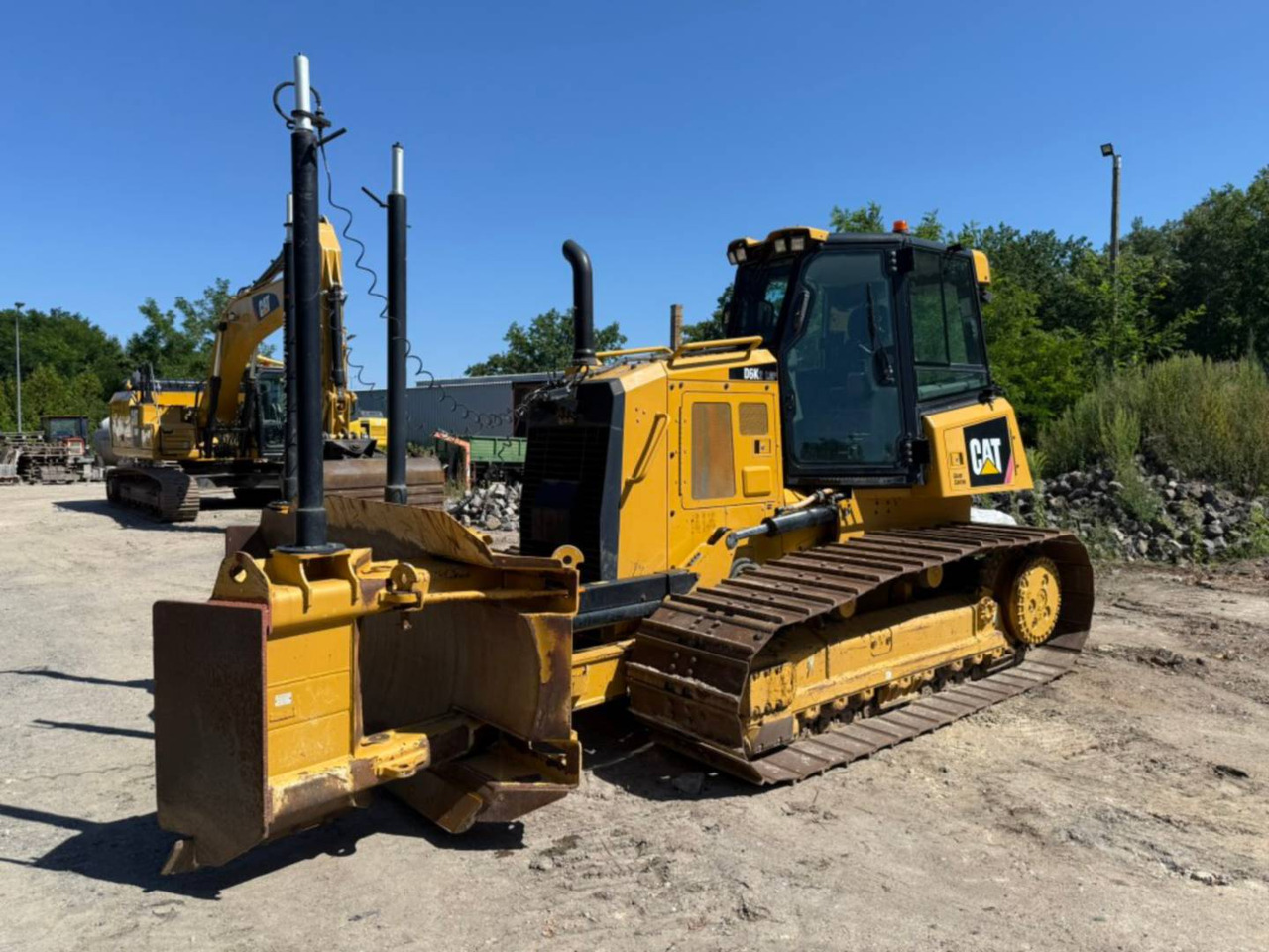 CAT D6K2LGP - Buldozeris: foto 1 CAT D6K2LGP - Buldozeris: foto 1