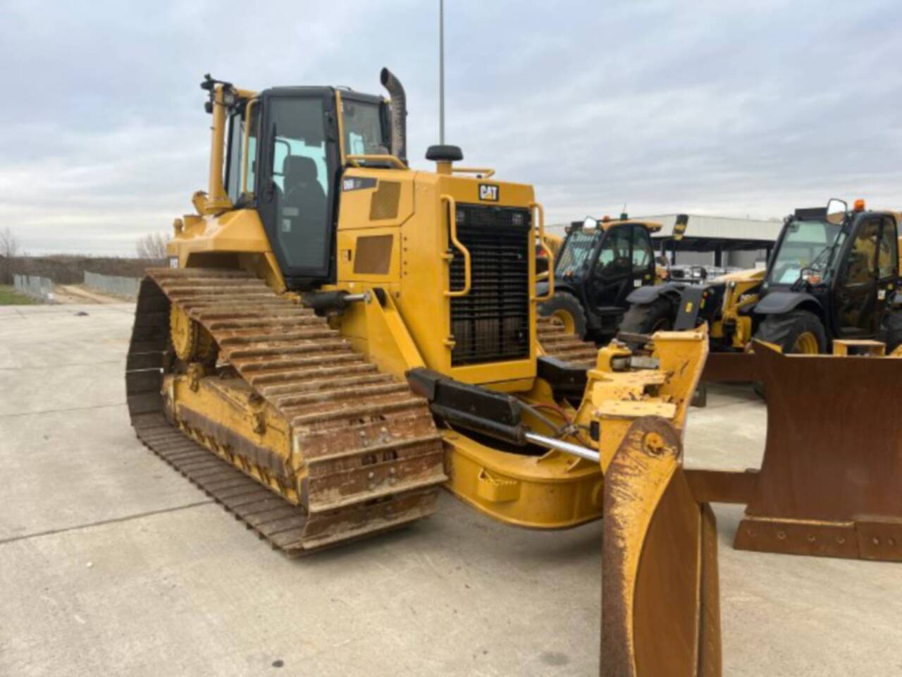 CAT D6NLGP - Buldozeris: foto 2 CAT D6NLGP - Buldozeris: foto 2