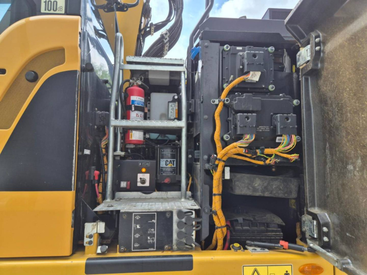 Ratinis ekskavatorius CAT M315F: foto 19