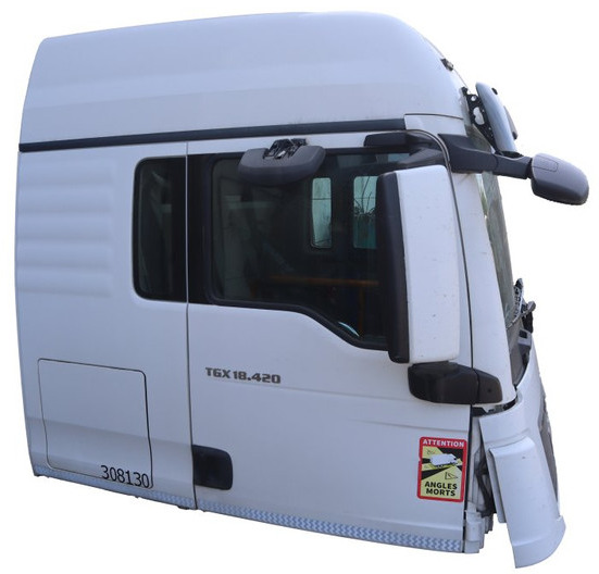 MAN F99L47 TGX EURO6 81.60000-7919 - Kabina ir interjeras - Sunkvežimis: foto 3 MAN F99L47 TGX EURO6 81.60000-7919 - Kabina ir interjeras - Sunkvežimis: foto 3