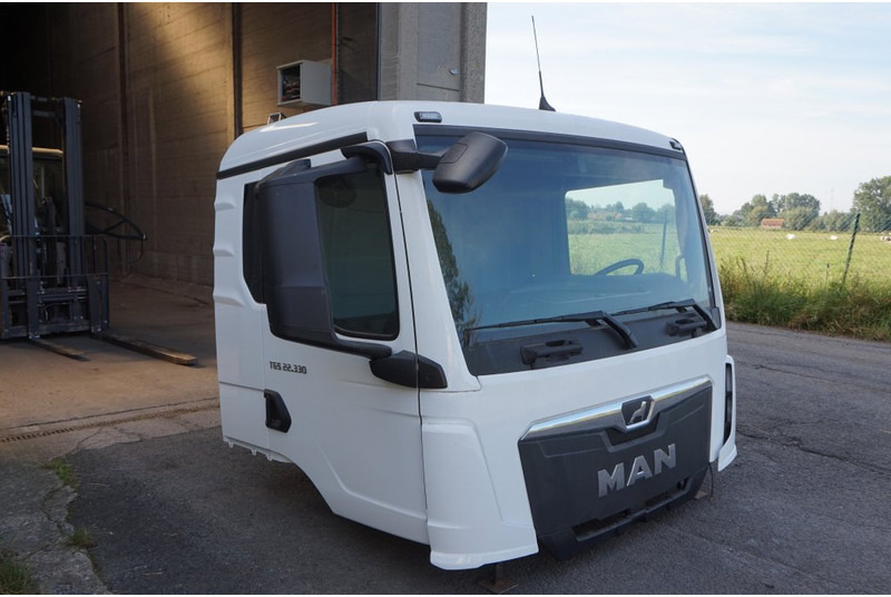 MAN TG3 NN CABINE NEW 81.60001.6003 - Kabina ir interjeras - Sunkvežimis: foto 2 MAN TG3 NN CABINE NEW 81.60001.6003 - Kabina ir interjeras - Sunkvežimis: foto 2