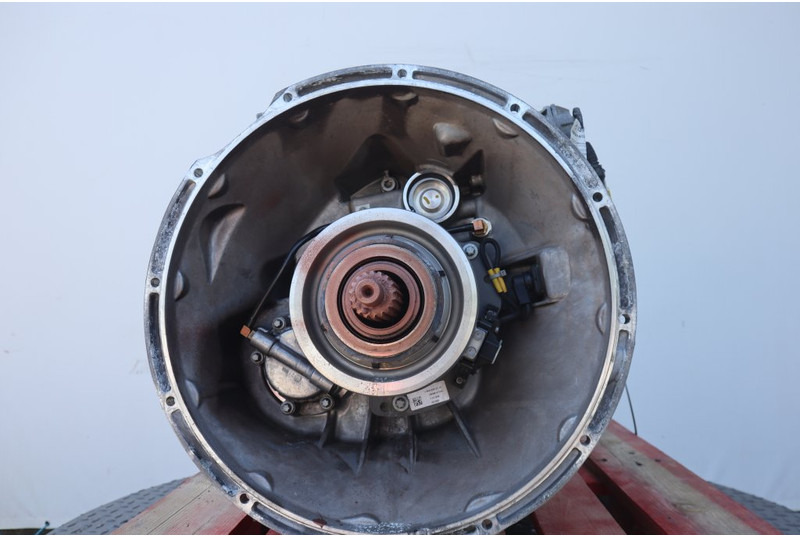 Mercedes-Benz G211-12KL MP4 OM470LA 715352G2053567 - Pavarų dėžė - Sunkvežimis: foto 2 Mercedes-Benz G211-12KL MP4 OM470LA 715352G2053567 - Pavarų dėžė - Sunkvežimis: foto 2