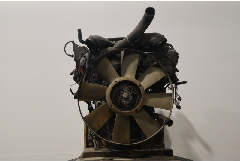 Mercedes-Benz OM501LA EURO3 410PS - Variklis - Sunkvežimis: foto 4 Mercedes-Benz OM501LA EURO3 410PS - Variklis - Sunkvežimis: foto 4