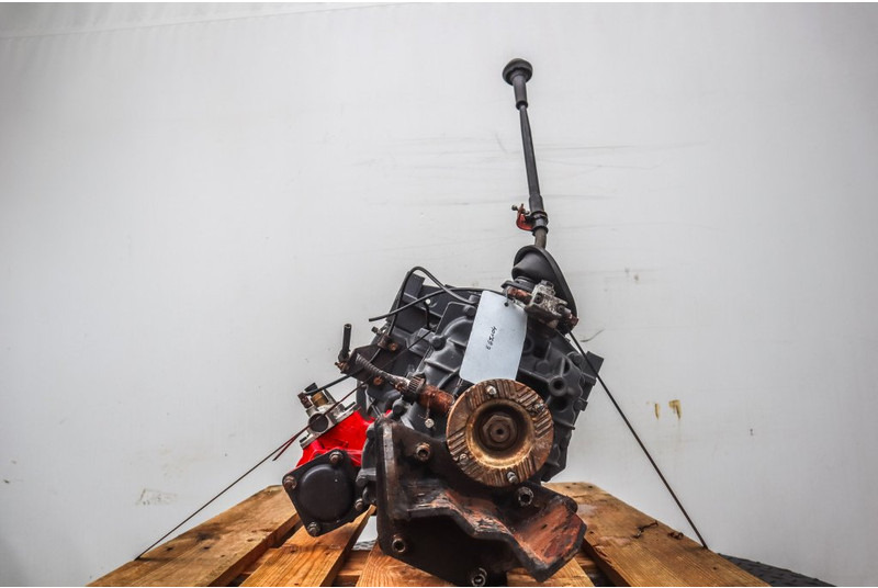 Mercedes-Benz S5-42+NS42/2C - Pavarų dėžė - Sunkvežimis: foto 4 Mercedes-Benz S5-42+NS42/2C - Pavarų dėžė - Sunkvežimis: foto 4