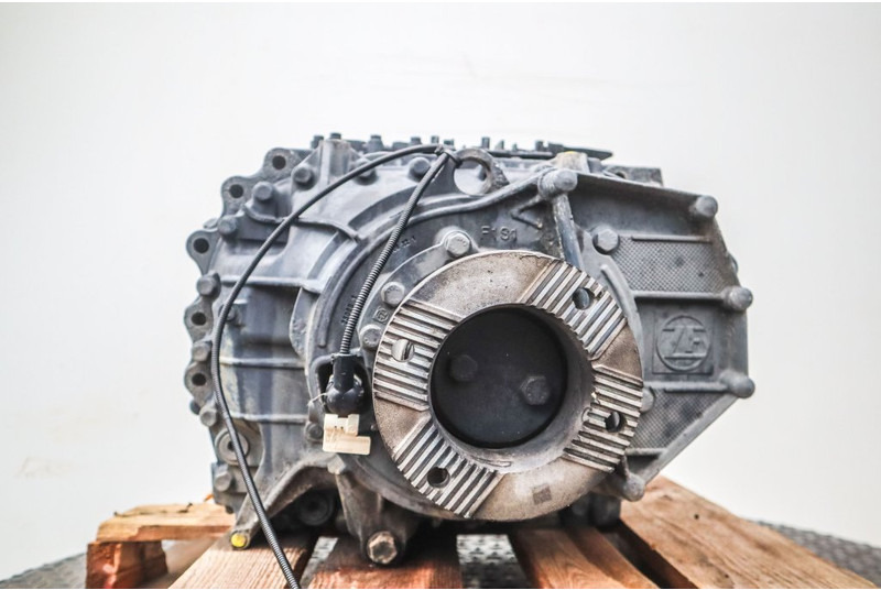 ZF 12TX2210DD - Pavarų dėžė - Sunkvežimis: foto 4 ZF 12TX2210DD - Pavarų dėžė - Sunkvežimis: foto 4