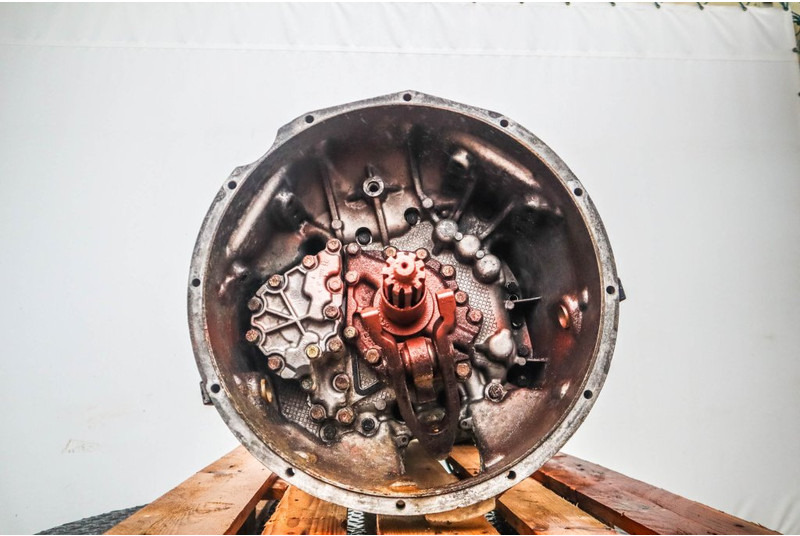 ZF 16S2221TO+INT 81.32003-6675 - Pavarų dėžė - Sunkvežimis: foto 2 ZF 16S2221TO+INT 81.32003-6675 - Pavarų dėžė - Sunkvežimis: foto 2