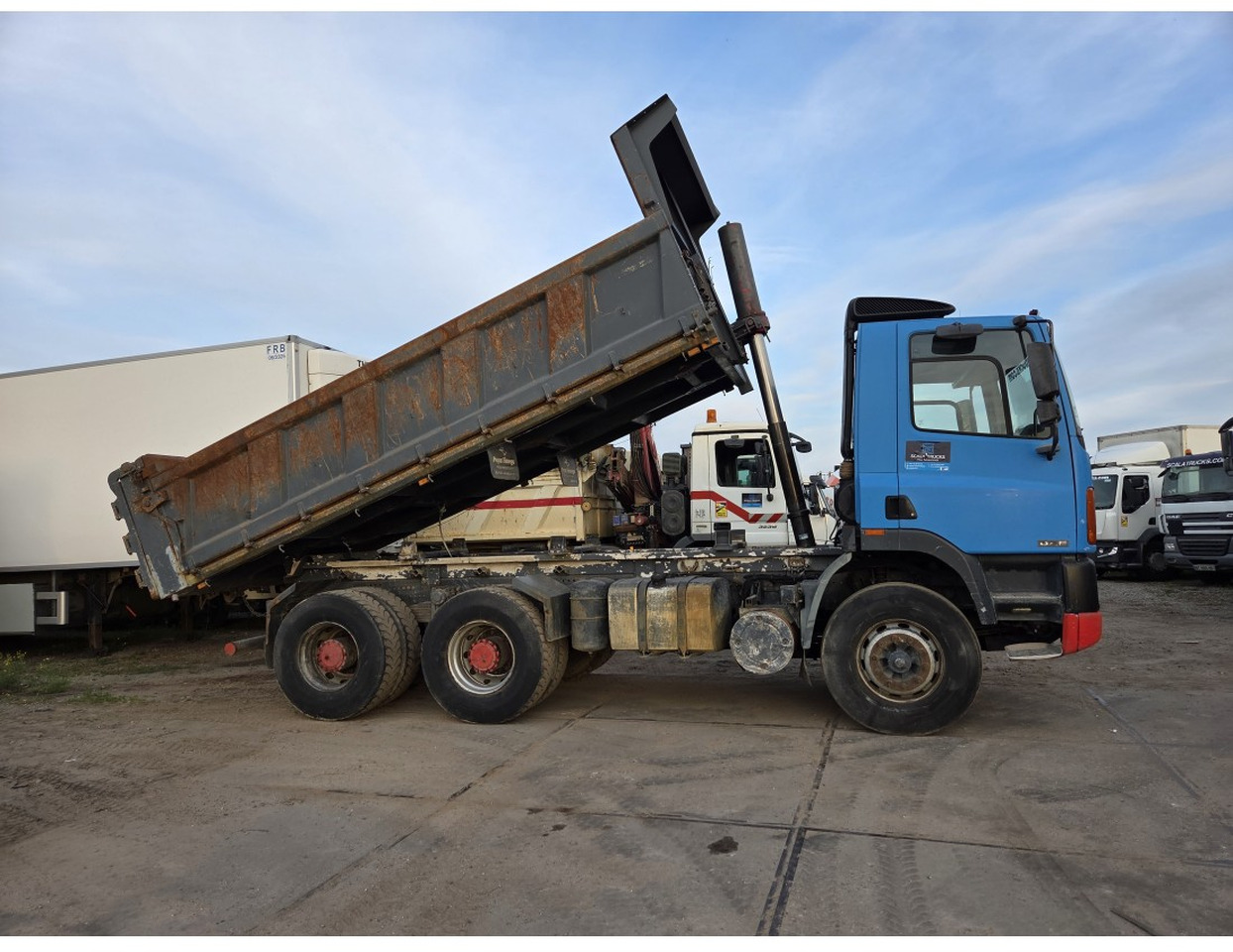 DAF 85 400 ATI 6x4 Tipper - Savivartis sunkvežimis: foto 4 DAF 85 400 ATI 6x4 Tipper - Savivartis sunkvežimis: foto 4