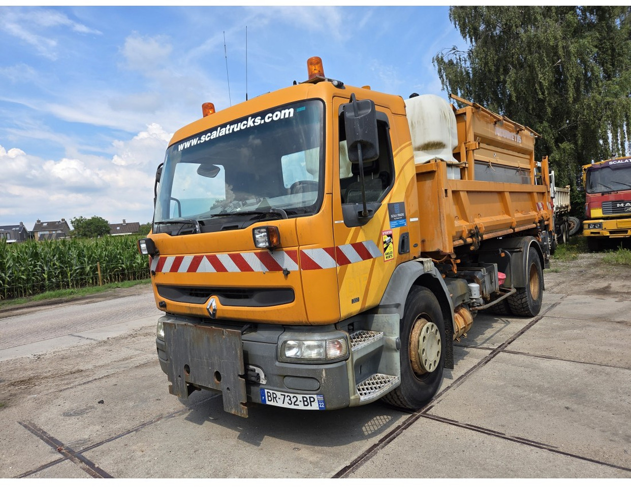 Renault Premium 300 4x2 Tipper Gritter Manual Gearbox Mechanical pump Pomp - Savivartis sunkvežimis: foto 1 Renault Premium 300 4x2 Tipper Gritter Manual Gearbox Mechanical pump Pomp - Savivartis sunkvežimis: foto 1