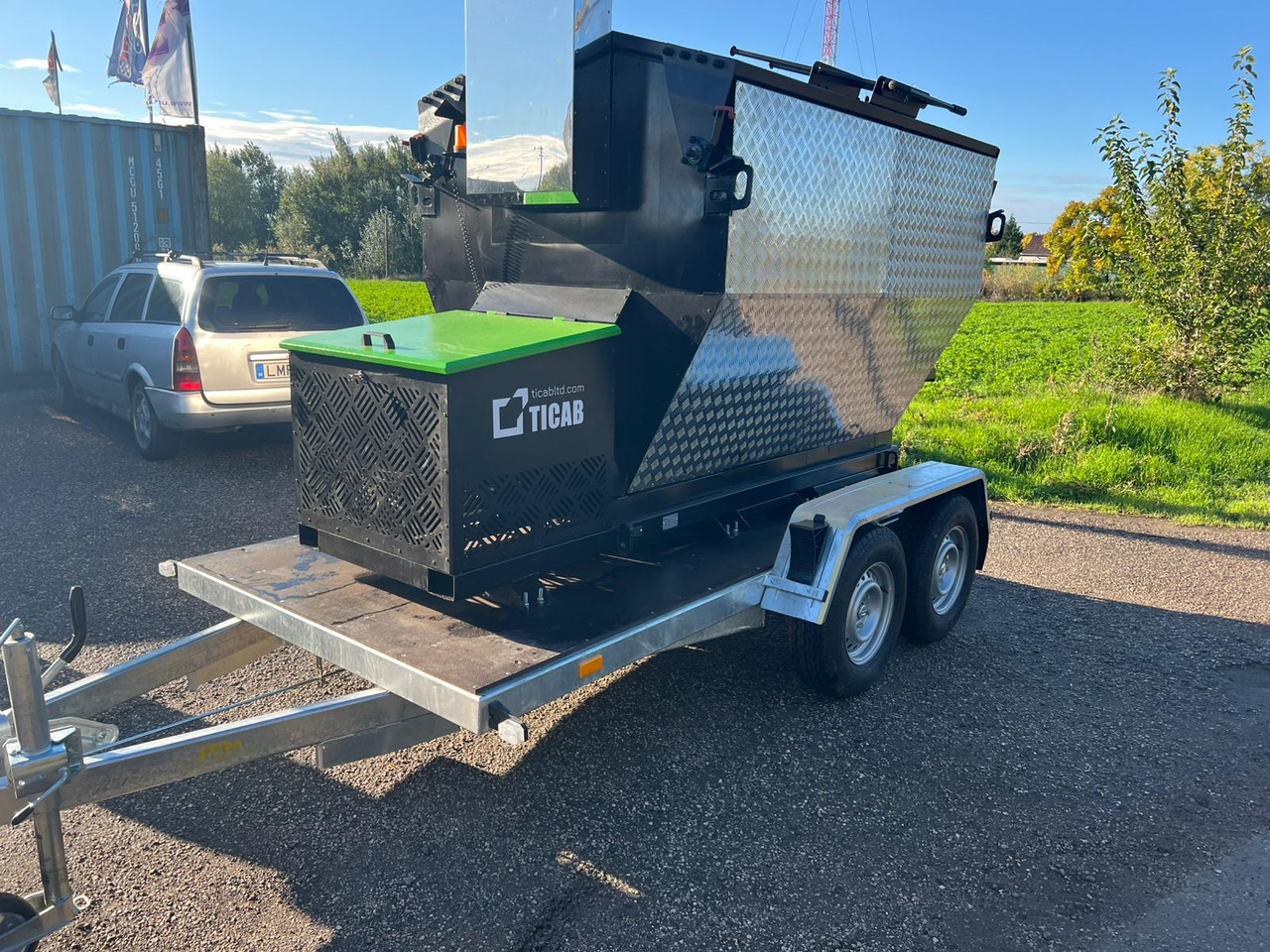 TICAB Asphalt Hot Box from the Manufacturer for 2,8 t, termiskais bunkurs asfaltam HB-2 - Asfalto mašina: foto 4 TICAB Asphalt Hot Box from the Manufacturer for 2,8 t, termiskais bunkurs asfaltam HB-2 - Asfalto mašina: foto 4