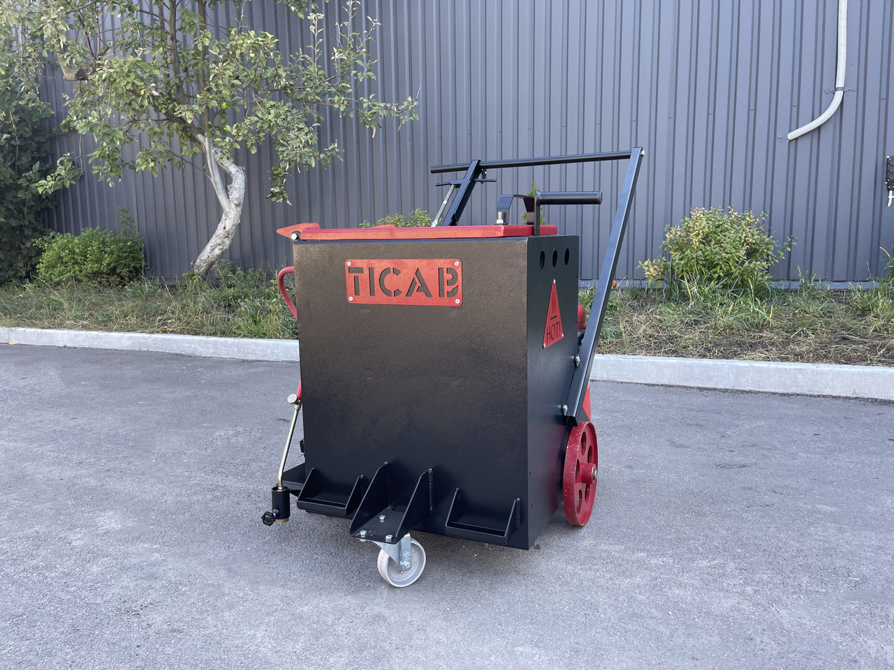 Nauja Gudronatorius TICAB Mini Crack Sealing Machine , Hand Push Crack Fill Machine, Manufacturer,: foto 1