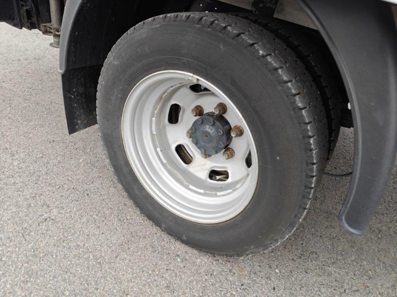 IVECO Daily 35C16 - Krovininis mikroautobusas: foto 2 IVECO Daily 35C16 - Krovininis mikroautobusas: foto 2