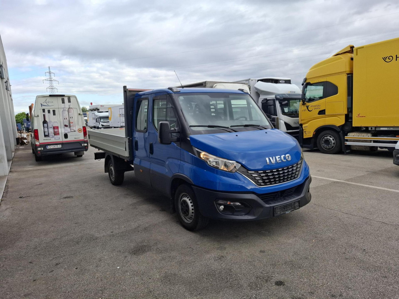 IVECO Daily 35S16A8 - Krovininis mikroautobusas, Komercinis automobilis su dviguba kabina: foto 2 IVECO Daily 35S16A8 - Krovininis mikroautobusas, Komercinis automobilis su dviguba kabina: foto 2