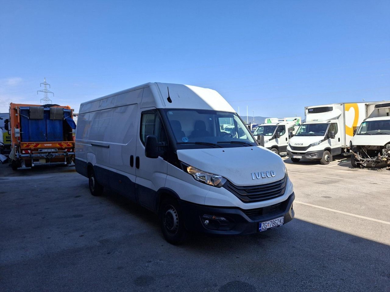 IVECO Daily 35S16V - Keleivinis furgonas: foto 1 IVECO Daily 35S16V - Keleivinis furgonas: foto 1