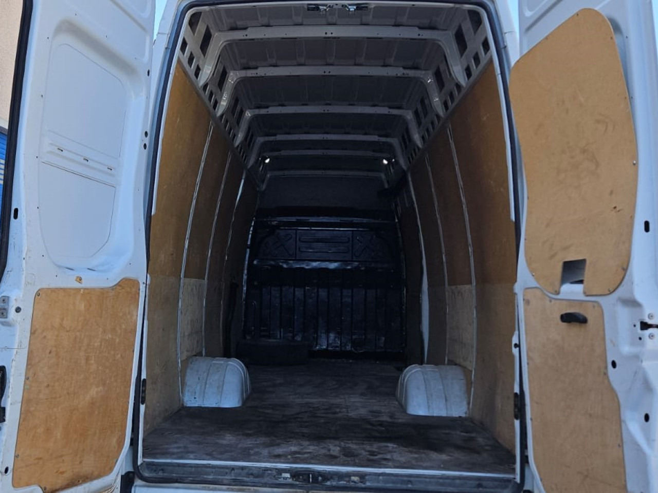 IVECO Daily 65C15 - Keleivinis furgonas: foto 3 IVECO Daily 65C15 - Keleivinis furgonas: foto 3