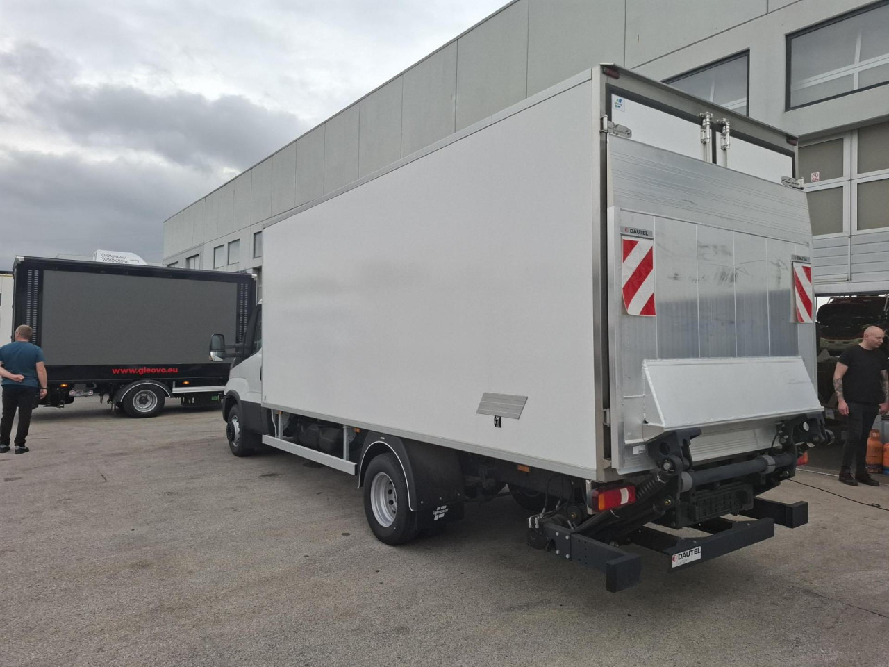 IVECO Daily 70C18H - Furgonas šaldytuvas: foto 3 IVECO Daily 70C18H - Furgonas šaldytuvas: foto 3